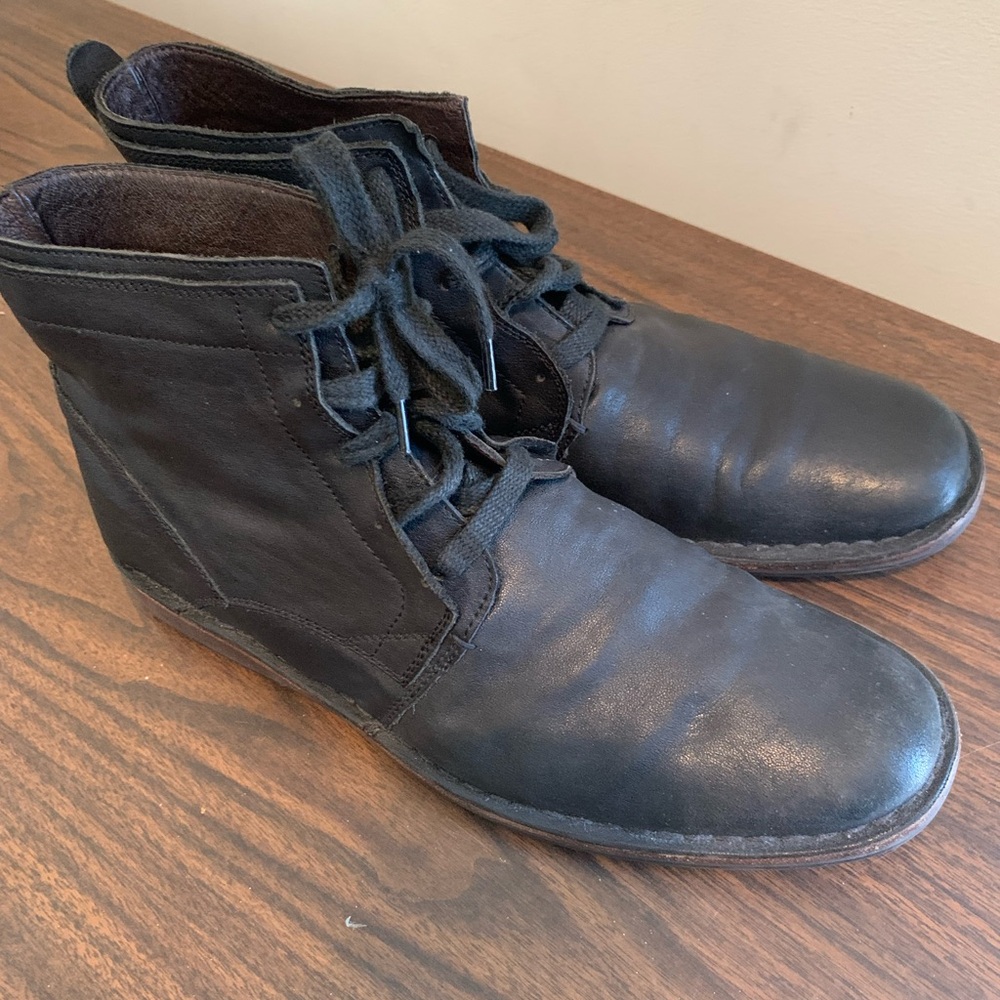 John Varvatos Black Leather Lace-Up Boots